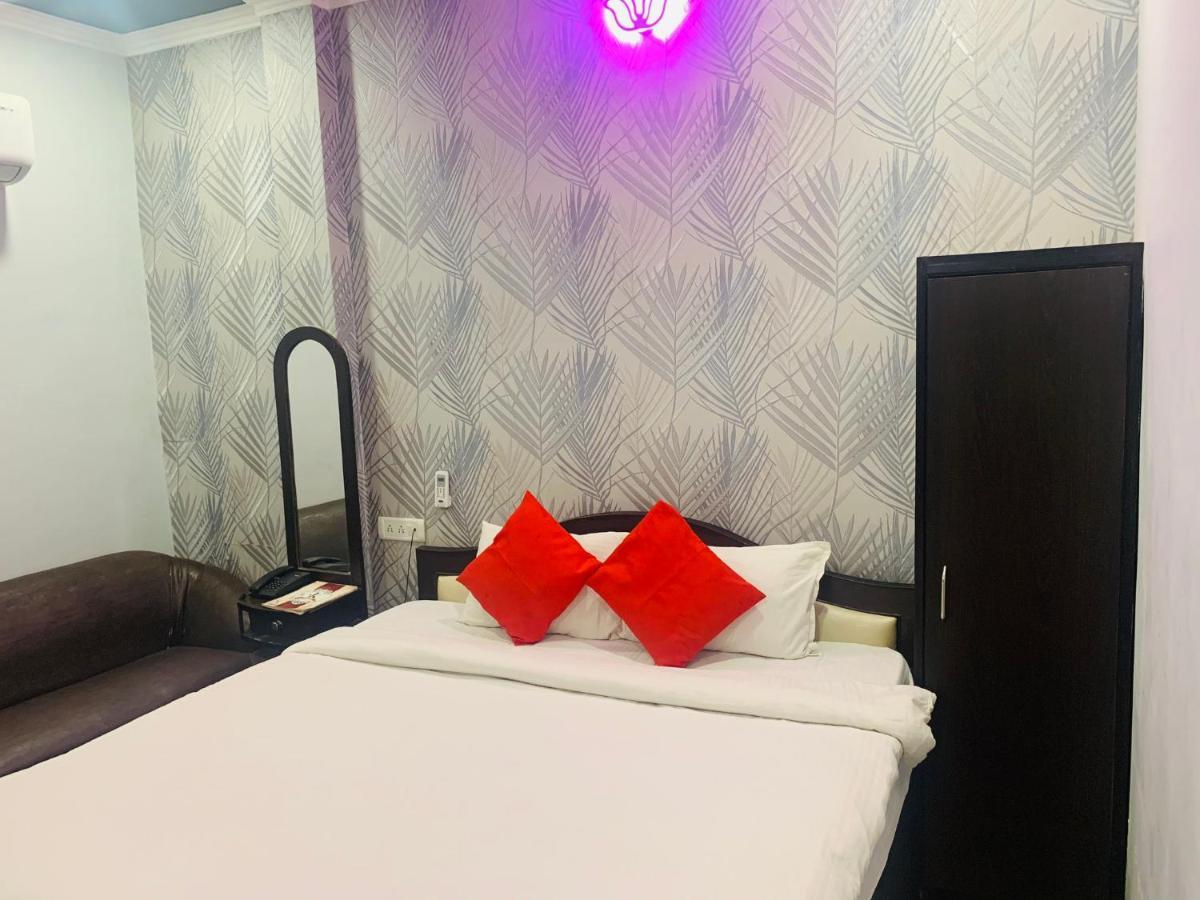 Jk Mahal Hotell Allāhābād Junction Exteriör bild