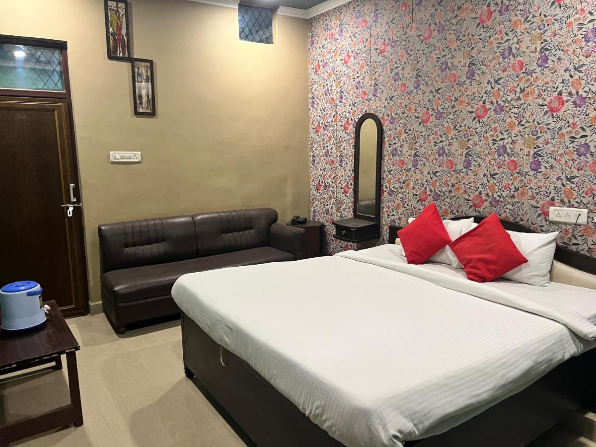 Jk Mahal Hotell Allāhābād Junction Exteriör bild