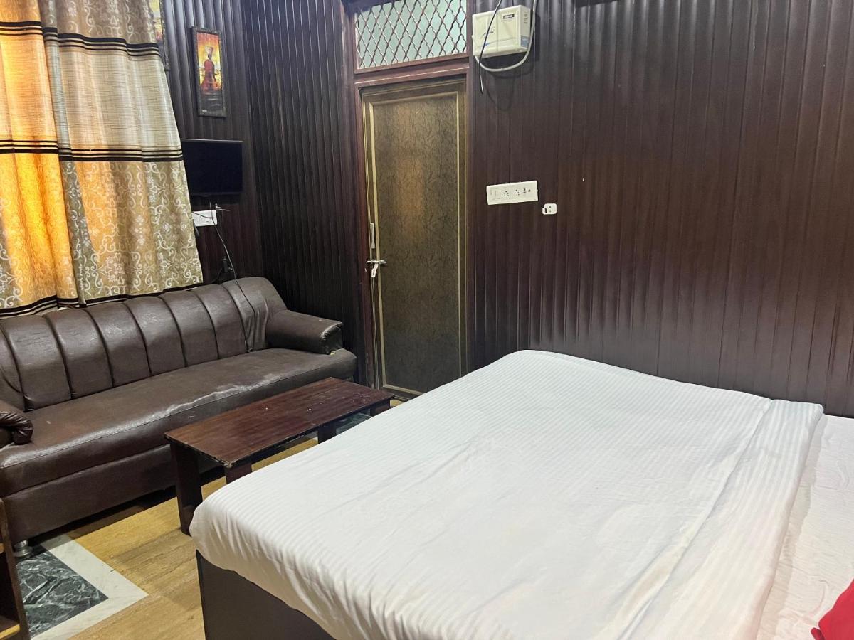 Jk Mahal Hotell Allāhābād Junction Exteriör bild