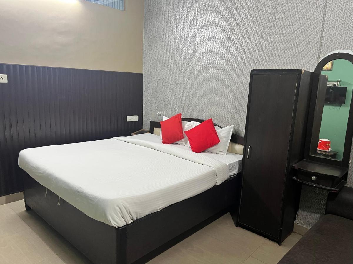 Jk Mahal Hotell Allāhābād Junction Exteriör bild